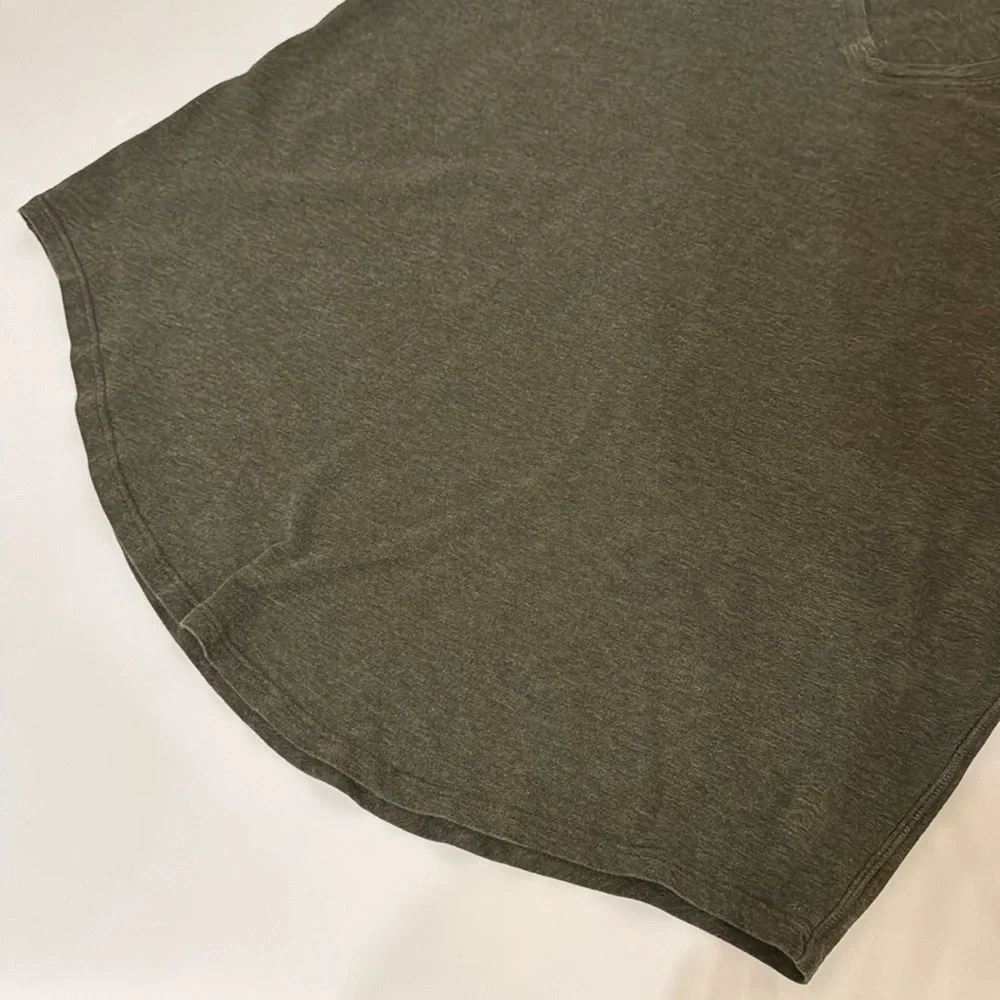 Lululemon Women’s T-shirt Tee